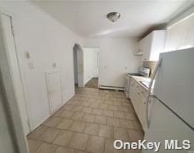 118 Oak Avenue - Photo Thumbnail 6