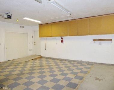 3812 Gramercy Avenue - Photo Thumbnail 25