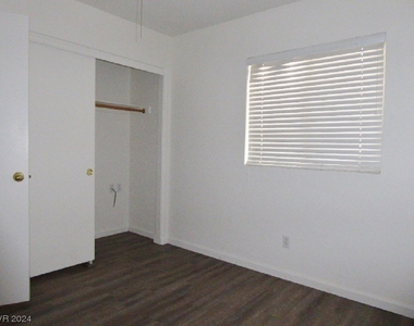 3812 Gramercy Avenue - Photo Thumbnail 19