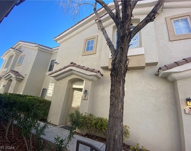 10011 Crimson Palisades Place - Photo Thumbnail 1