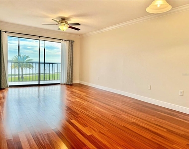 4620 Bay Boulevard - Photo Thumbnail 12