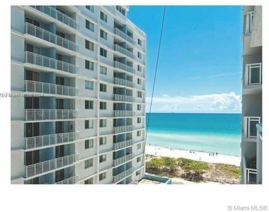 6917 Collins Ave - Photo Thumbnail 19