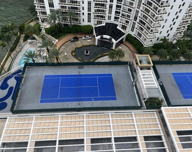 801 Brickell Key Blvd - Photo Thumbnail 8