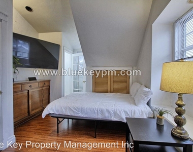 2515 Harney Street Unit A - Photo Thumbnail 6