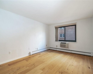 100 E Hartsdale Avenue - Photo Thumbnail 9