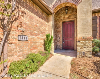 1441 Narrow Bridge Cir - Photo Thumbnail 2