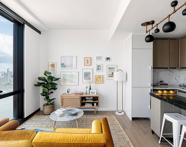 626 1st Avenue - Photo Thumbnail 3