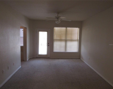 4008 Hemingway Circle - Photo Thumbnail 5