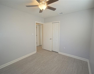 2127 W Rambla Street - Photo Thumbnail 10