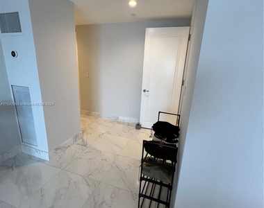 1435 Brickell Ave - Photo Thumbnail 42