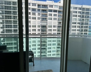 3001 S Ocean Dr - Photo Thumbnail 14