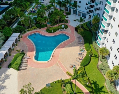 3001 S Ocean Dr - Photo Thumbnail 28