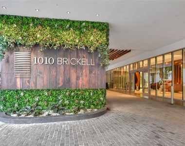 1010 Brickell Ave - Photo Thumbnail 43