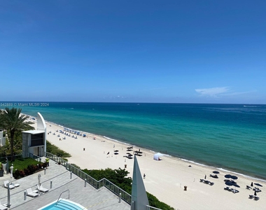 17121 Collins Ave - Photo Thumbnail 37