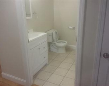 277 Pawtucket Street - Photo Thumbnail 8