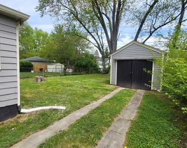 4969 Crittenden Avenue - Photo Thumbnail 19