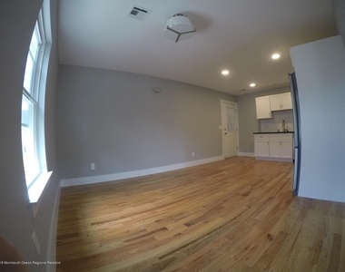 517 Asbury Avenue - Photo Thumbnail 4