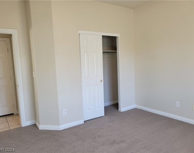 8458 Pico Rivera Avenue - Photo Thumbnail 20