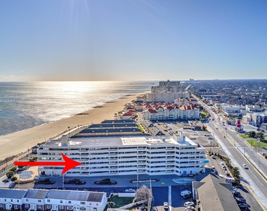 525 Ocean Boulevard - Photo Thumbnail 0