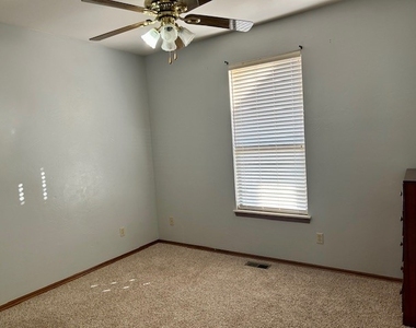 8408 Nw 64th Terrace - Photo Thumbnail 13