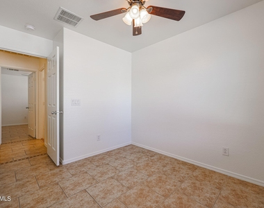 16547 W Tonto Street - Photo Thumbnail 23