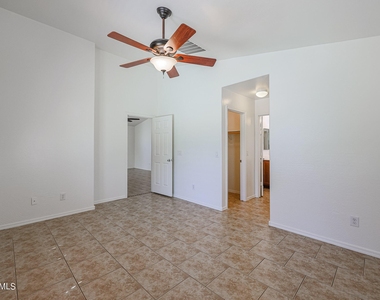 16547 W Tonto Street - Photo Thumbnail 12