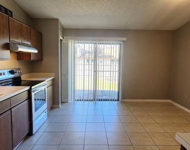 8109 Great Valley Trail - Photo Thumbnail 3