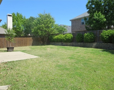 8376 Davis Drive - Photo Thumbnail 26