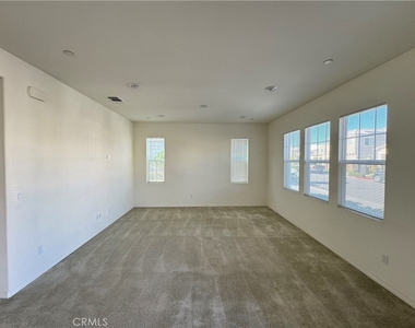 7555 Shorthorn Street - Photo Thumbnail 2