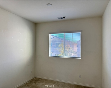 7555 Shorthorn Street - Photo Thumbnail 12