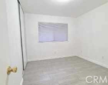 24500 Via Del Sol Street - Photo Thumbnail 4