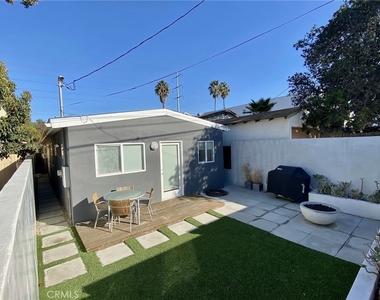 656 Rosecrans Avenue - Photo Thumbnail 30