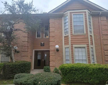 12100 Overbrook Lane - Photo Thumbnail 20