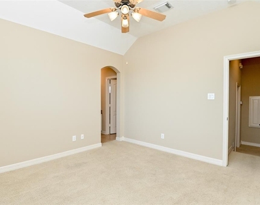 12035 Ensenada Canyon Lane - Photo Thumbnail 22