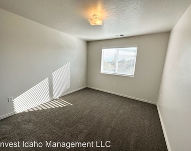 3922 Idaho Ave - Photo Thumbnail 20