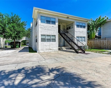 2114 W Dekle Avenue - Photo Thumbnail 18