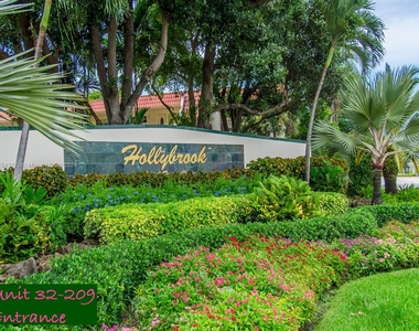 8980 S Hollybrook Blvd - Photo Thumbnail 0