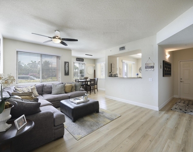 11037 Legacy Boulevard - Photo Thumbnail 7