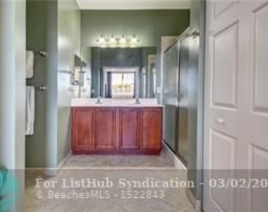 9056 Plymouth Pl - Photo Thumbnail 17