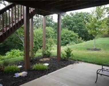 122 Southridge Dr - Photo Thumbnail 26