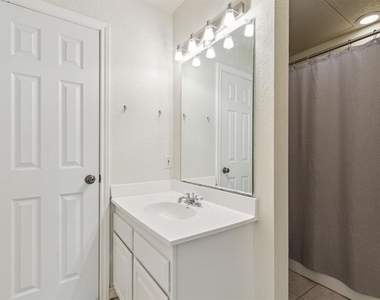 1108 Signal Ridge Place - Photo Thumbnail 15