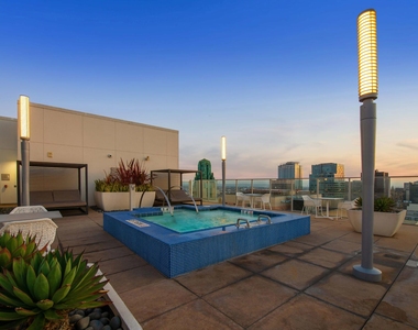 3033 Wilshire Blvd - Photo Thumbnail 23