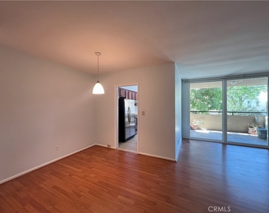 1115 Cordova Street - Photo Thumbnail 14