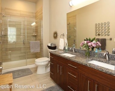 6835 W Mequon Road Units 101-127,201-227,301-327 - Photo Thumbnail 18