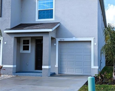 9272 Rock Harbour Way - Photo Thumbnail 4