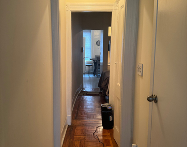 530 West 50th Street - Photo Thumbnail 2