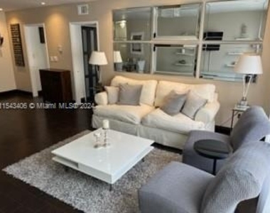 1770 East Las Olas  Boulevard - Photo Thumbnail 6