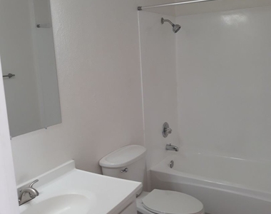 4661 Orange Grove Ave - Photo Thumbnail 0