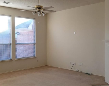 1512 Westchase Drive - Photo Thumbnail 15