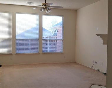 1512 Westchase Drive - Photo Thumbnail 16